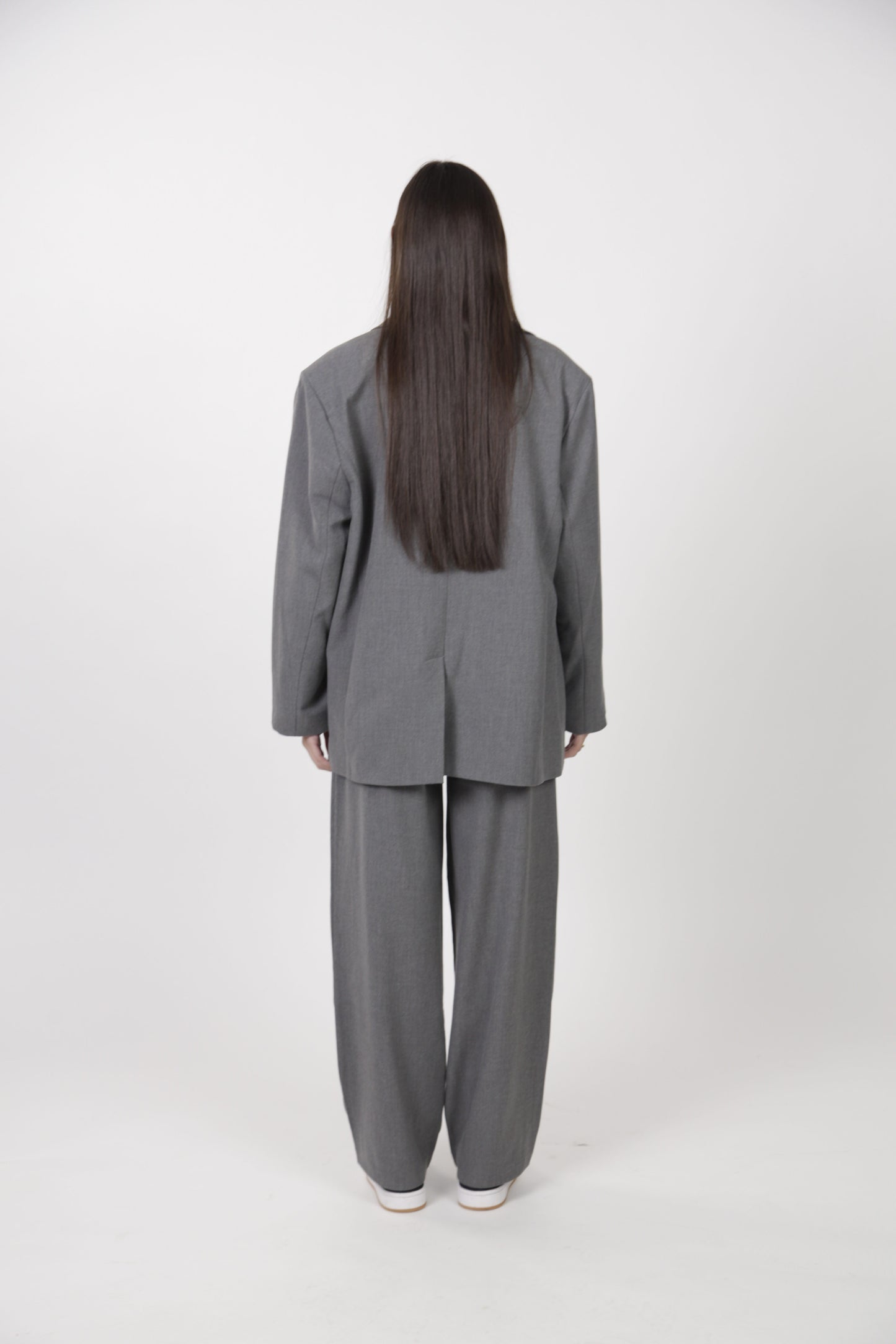 Ensemble loose fit