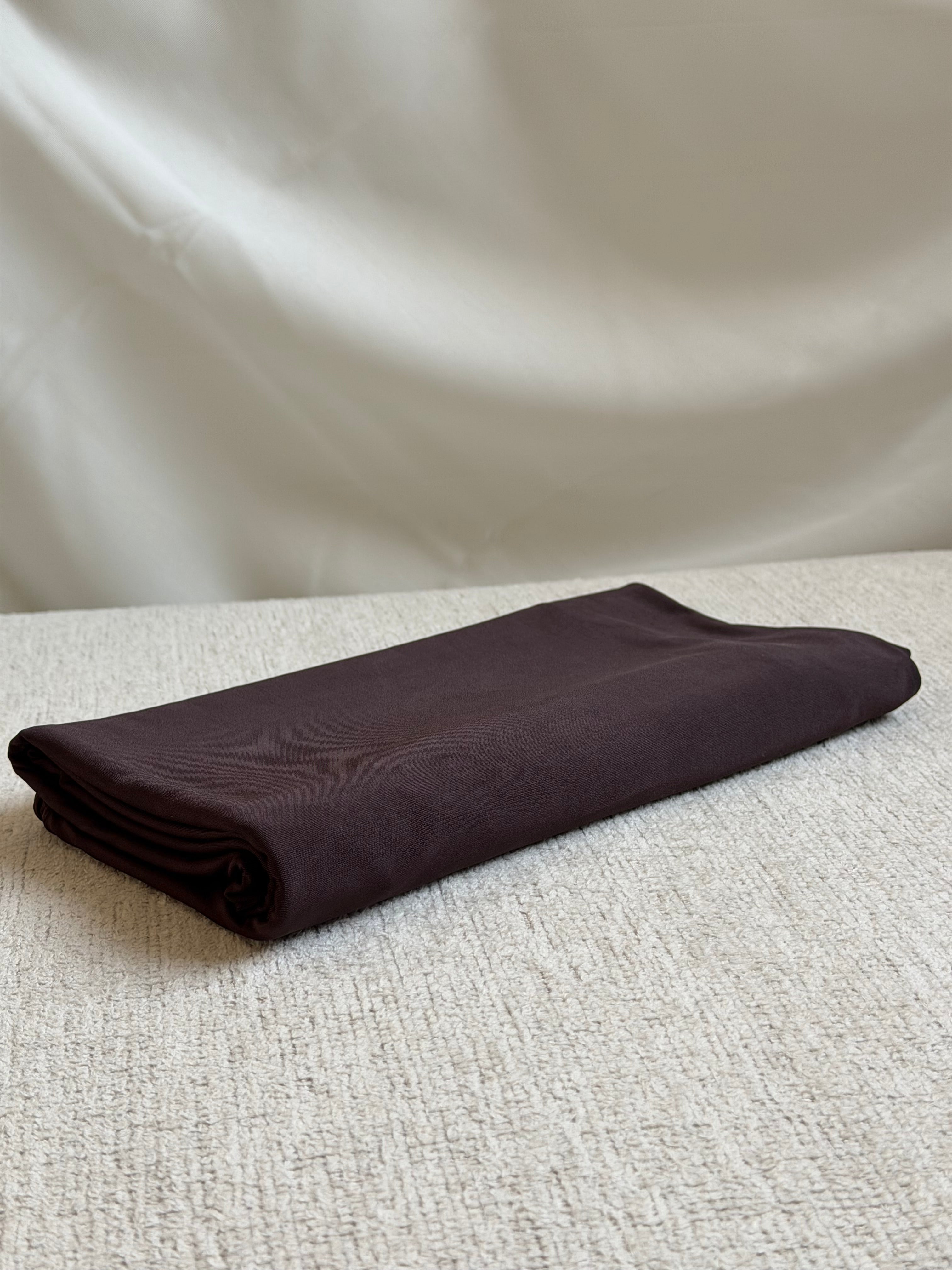 Jersey liquid - Dark Brown