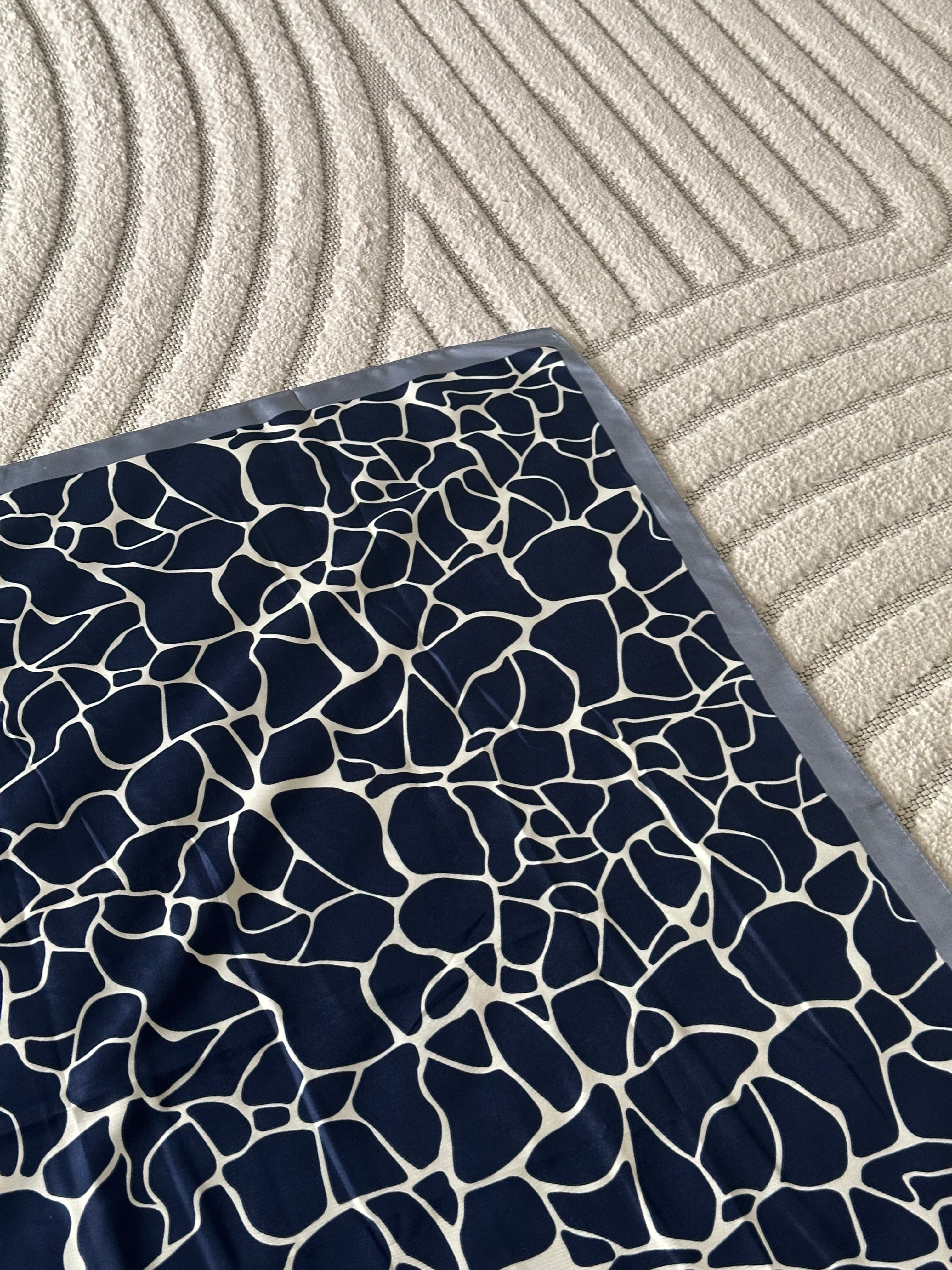 CARRÉ IMPRIMÉ - ORÉA